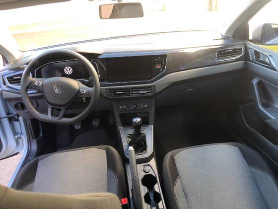 VOLKSWAGEN VIRTUS 1.0 170 TSI MANUAL